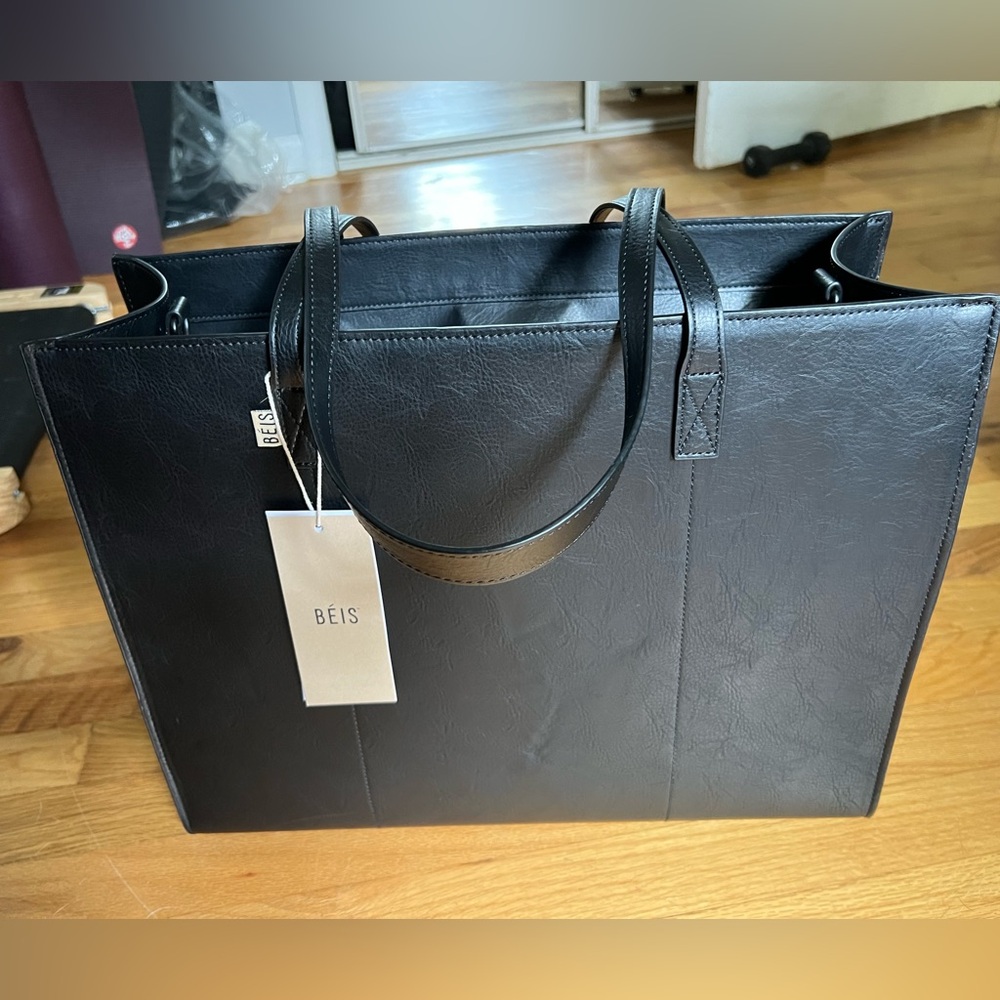 Large Beis Work Tote NWT